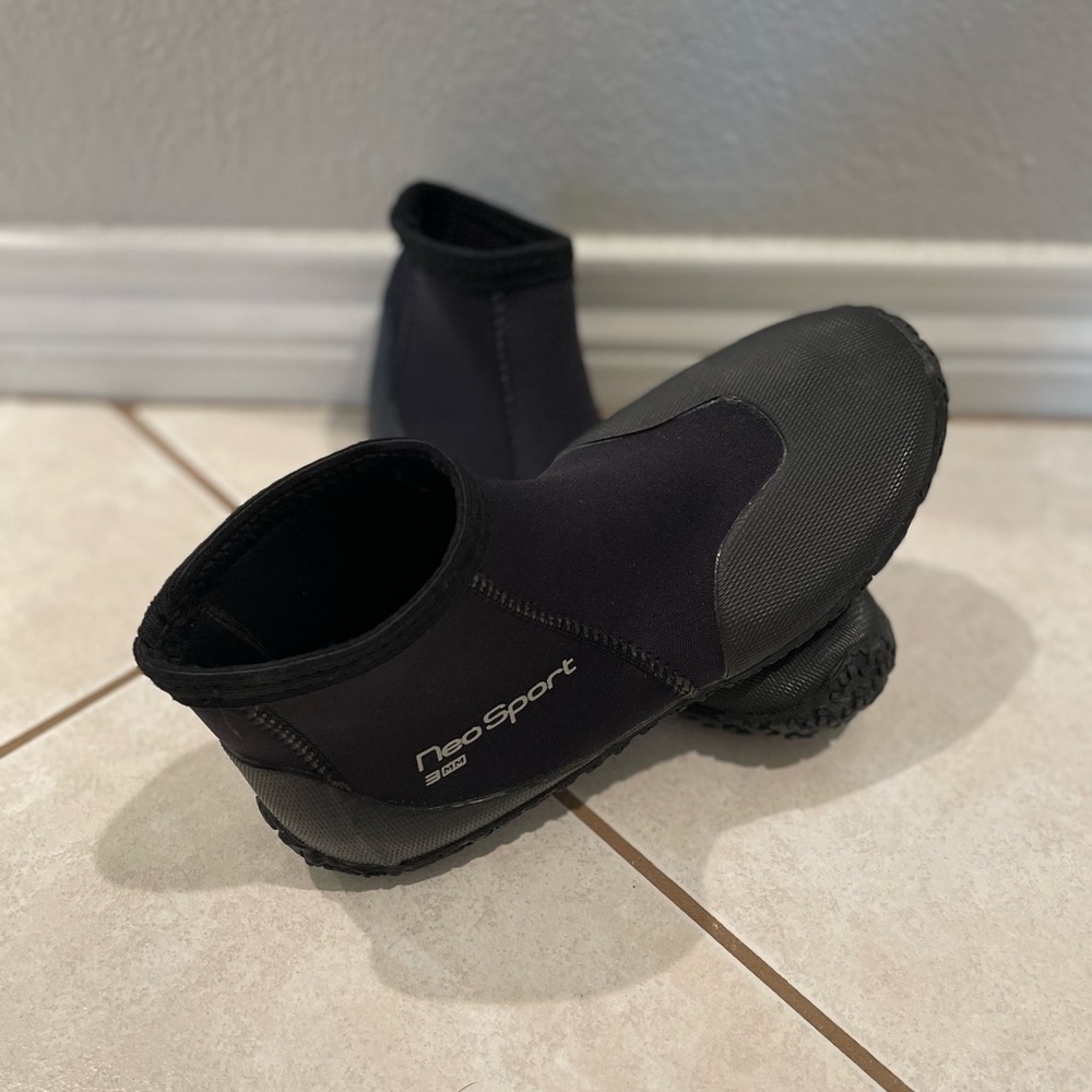 NeoSport 3MM Water Boots